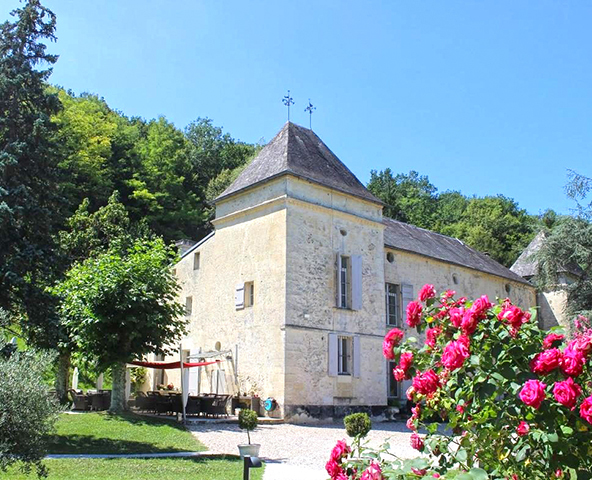 Tissot - Châteaux domaines charme prestige luxe vente achat transaction